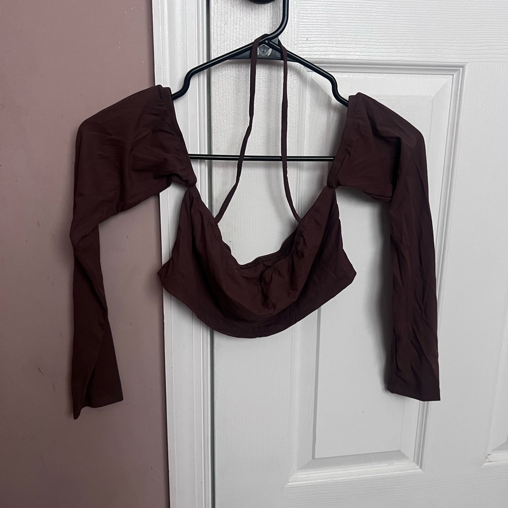 Shein Woman’s Long Sleeve Crop Top